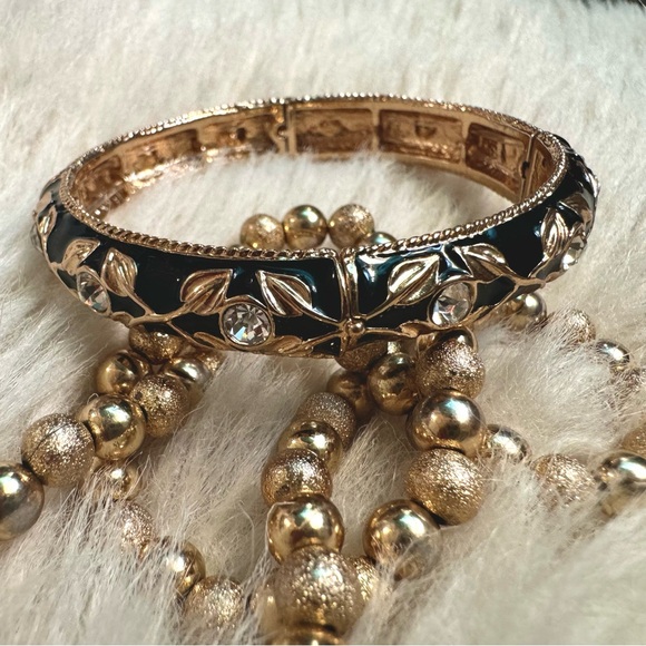 Vintage 🖤 Black & Gold Tone Enamel Stretch Bangle Bracelet Rhinestone Art Deco - Picture 7 of 10
